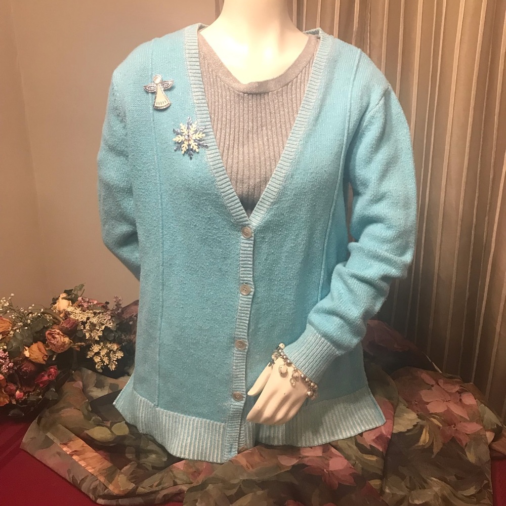Adorable Lane Bryant Tiffany  blue Cardigan.